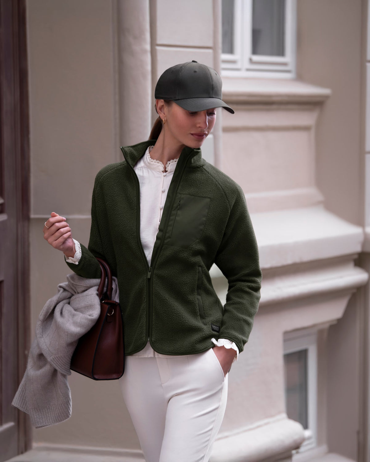 Timberlake Women Olive SS26 Modelimage (1)