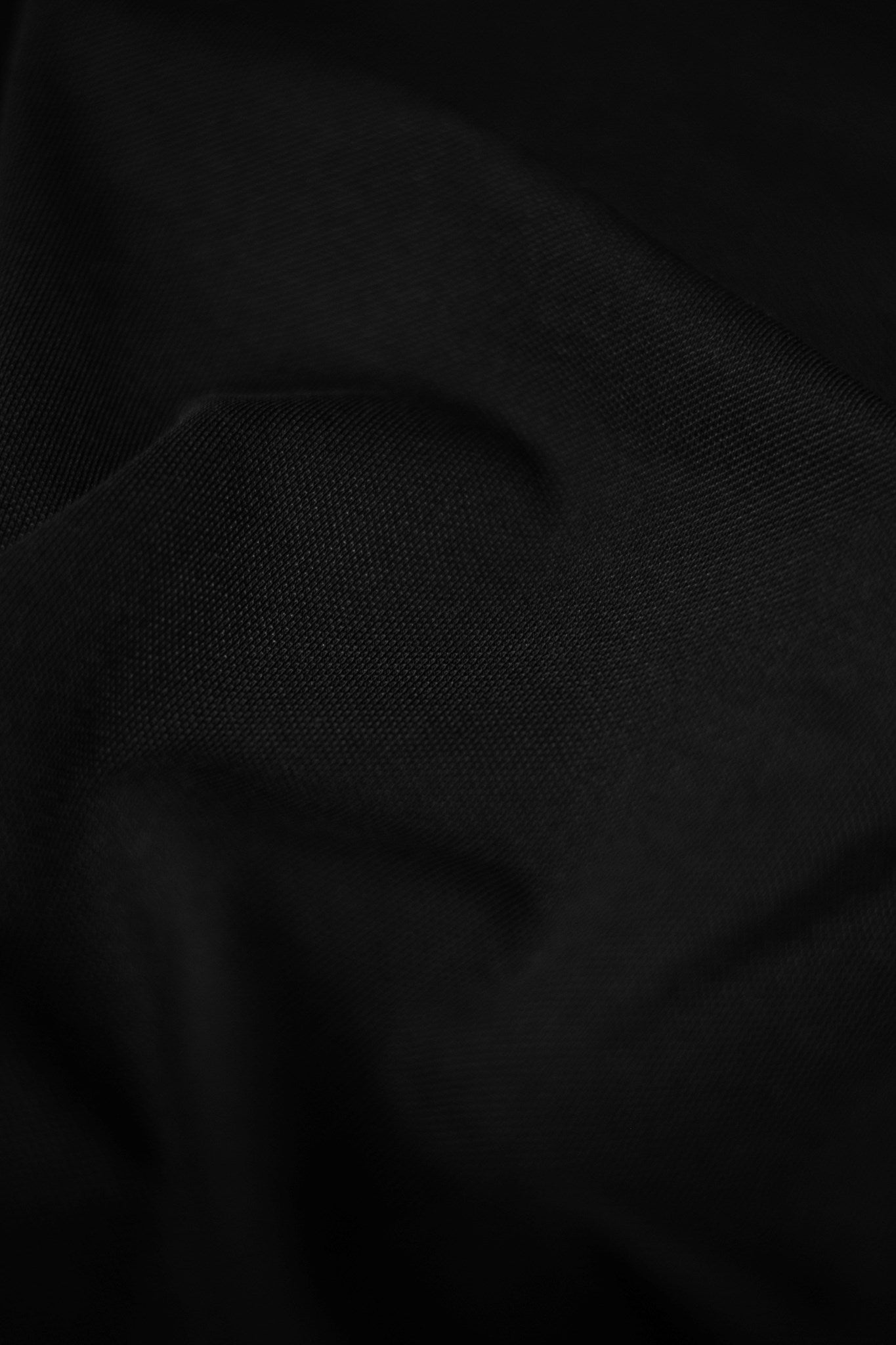 Altavista Men Women Black Closeup 2