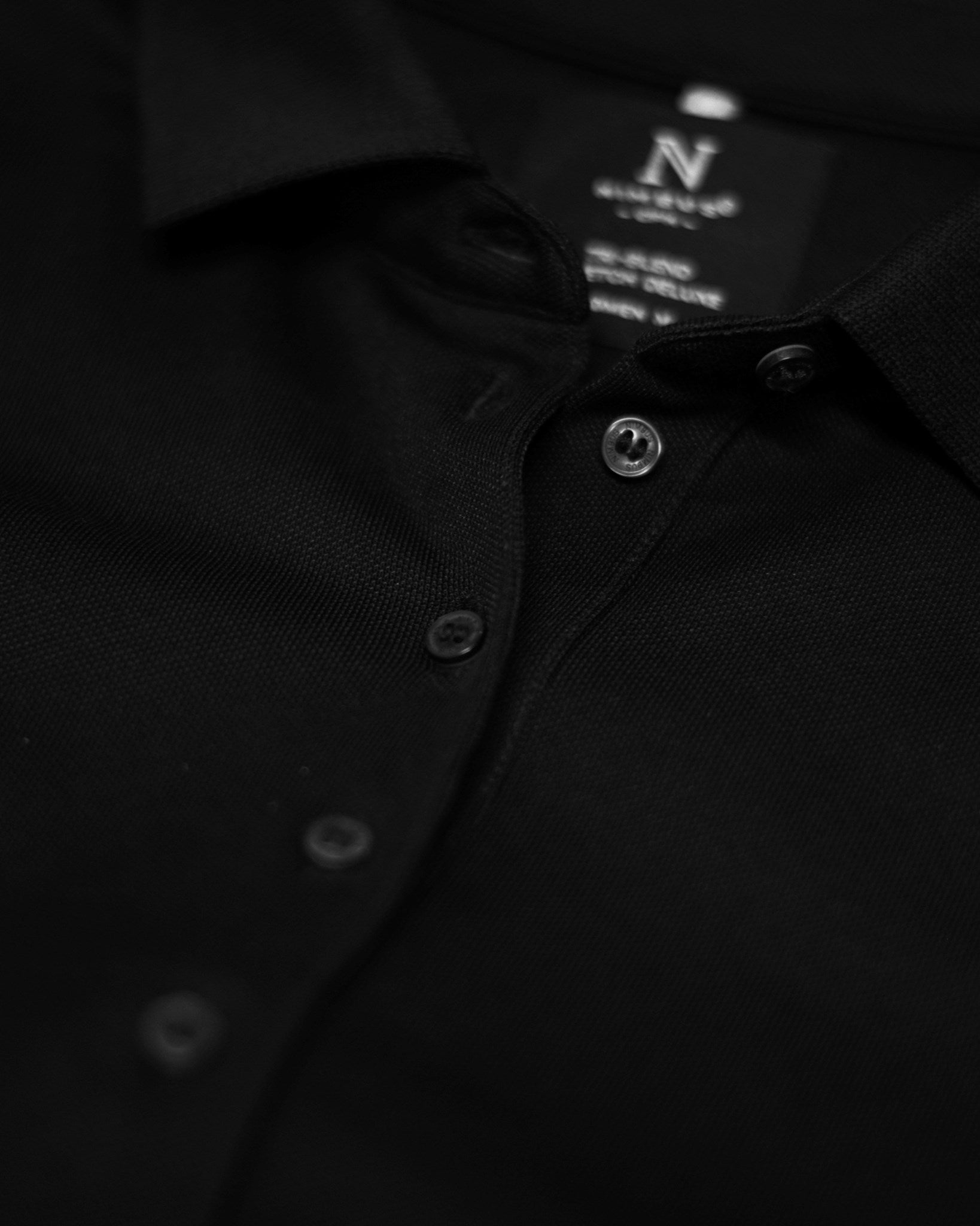 Altavista Women Black Closeup 1