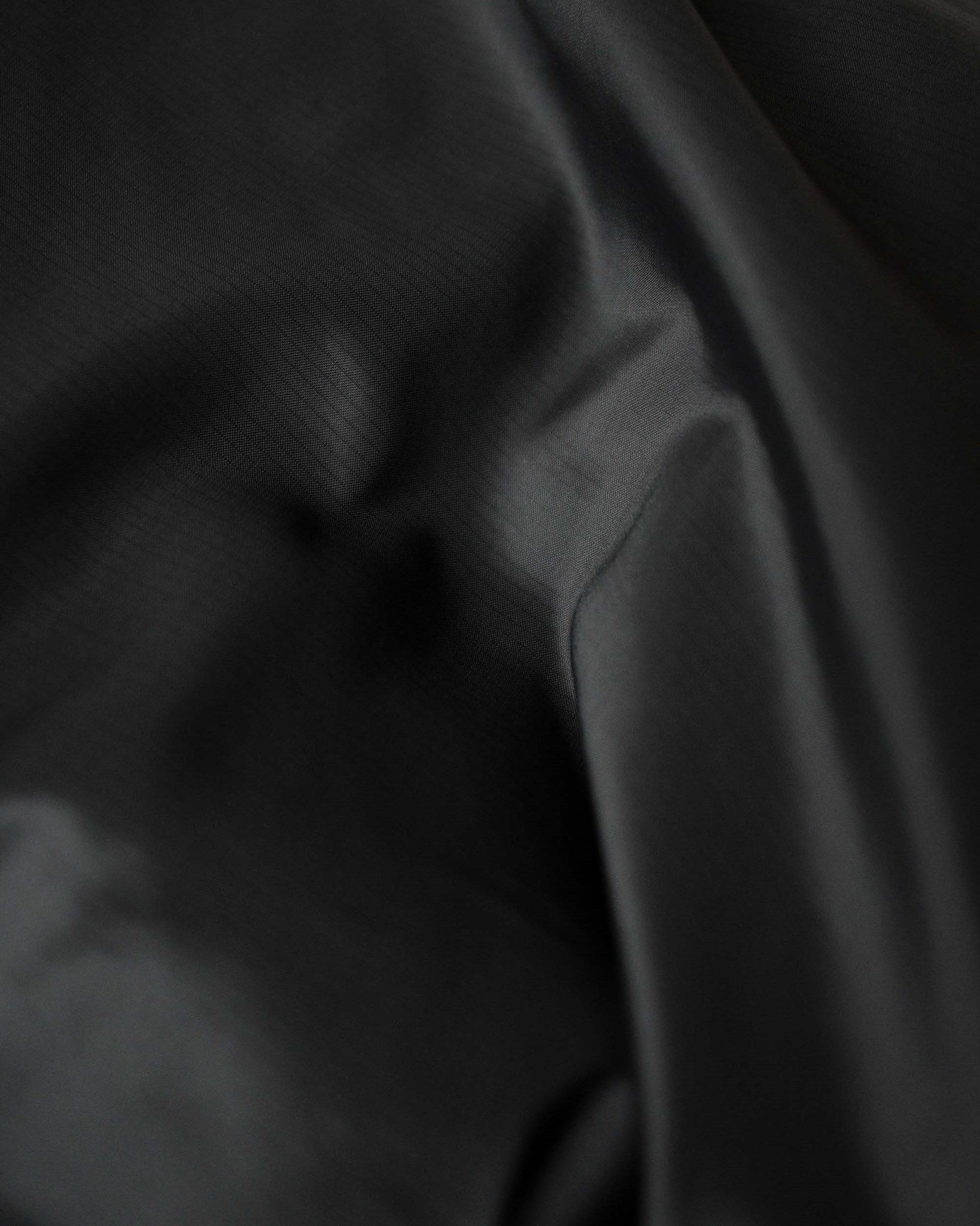 Aspen Women Black Closeup 4