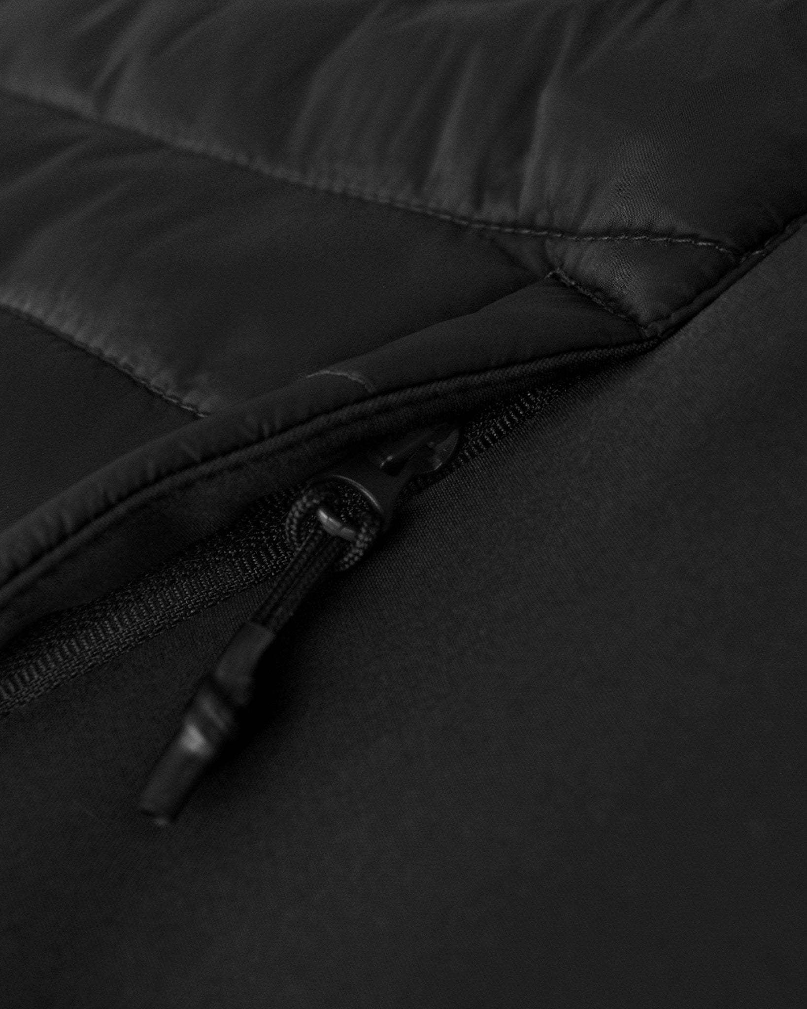 Bloomsdale Women Black Closeup 2