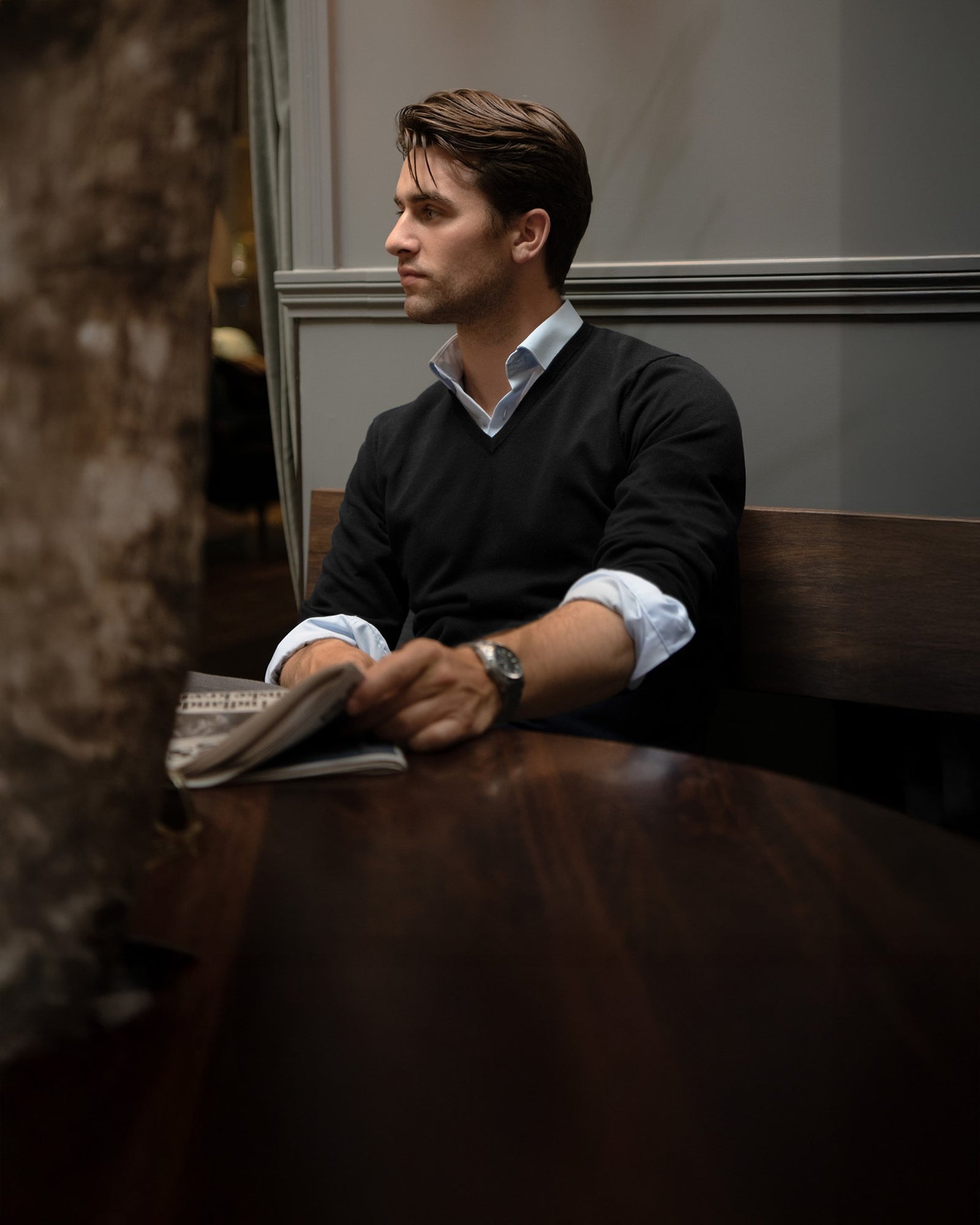 Brighton V Neck Men Grey Melange Back