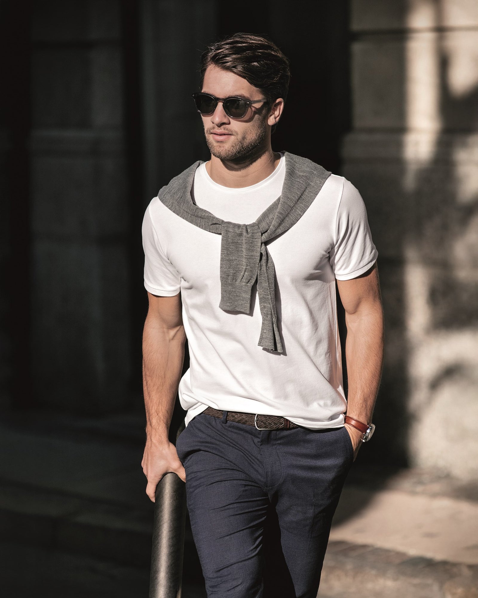 Danbury Men Navy Back