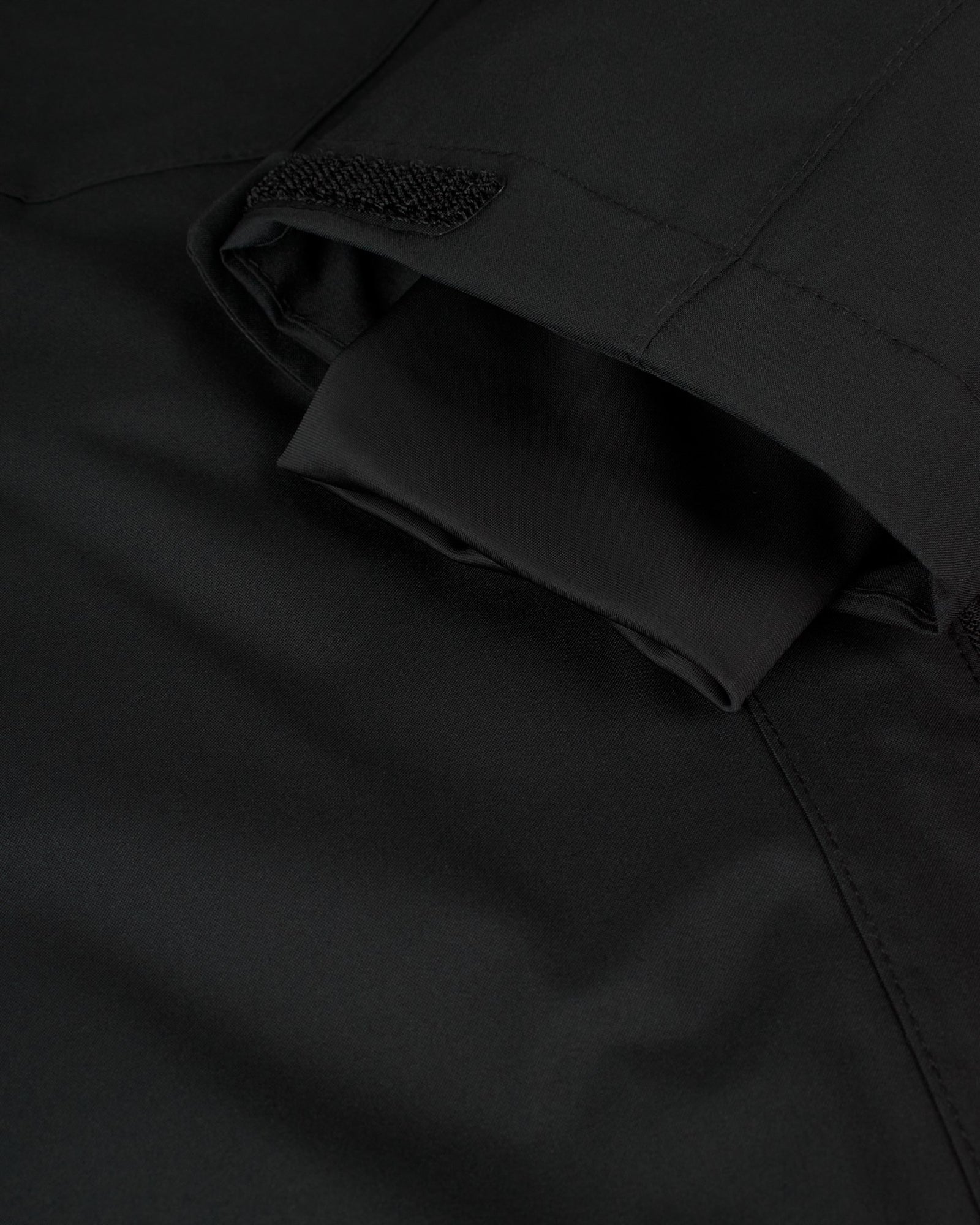 Fairview Men Black Back