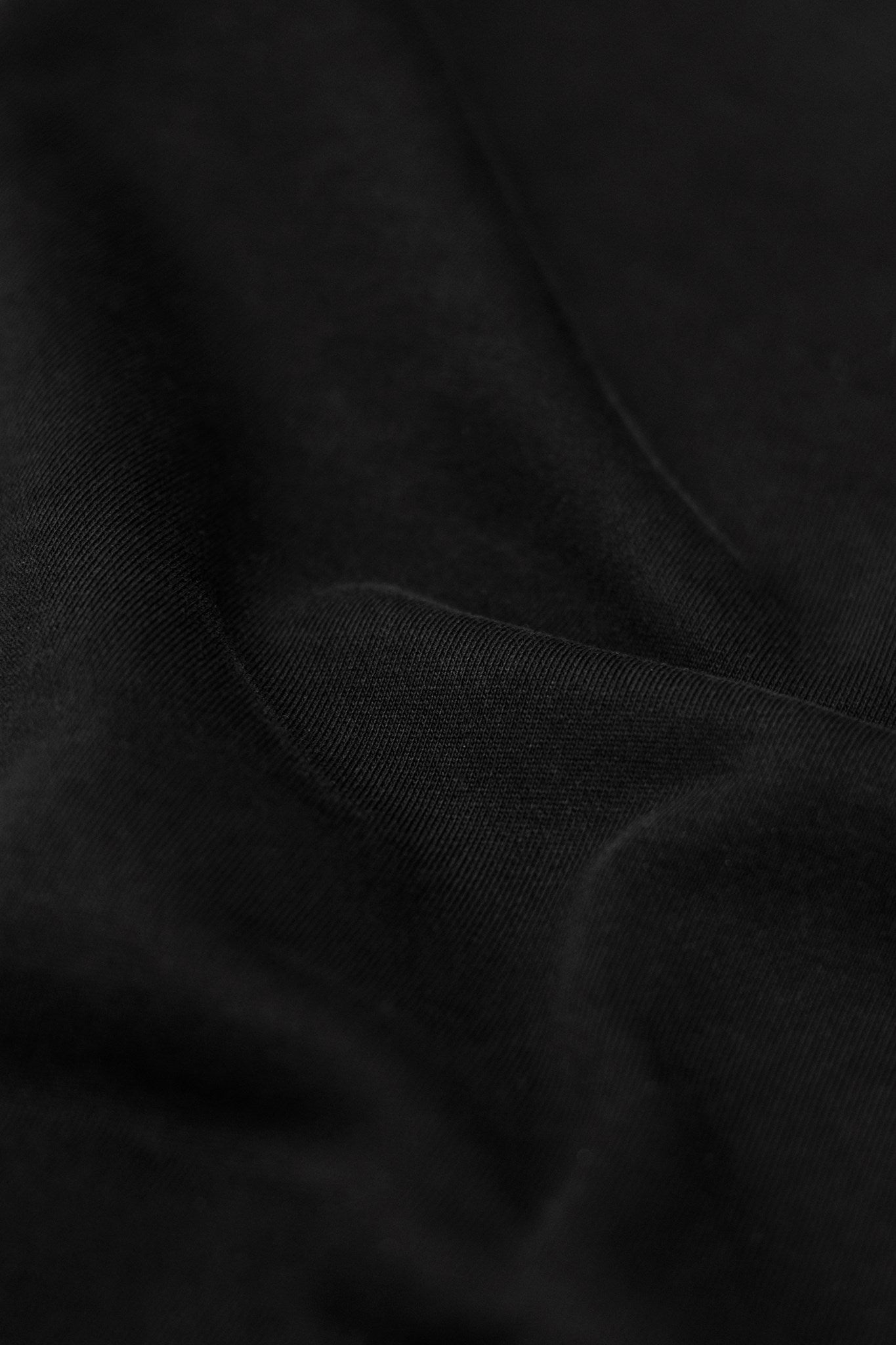 Georgetown Men Women Black Closeup 2