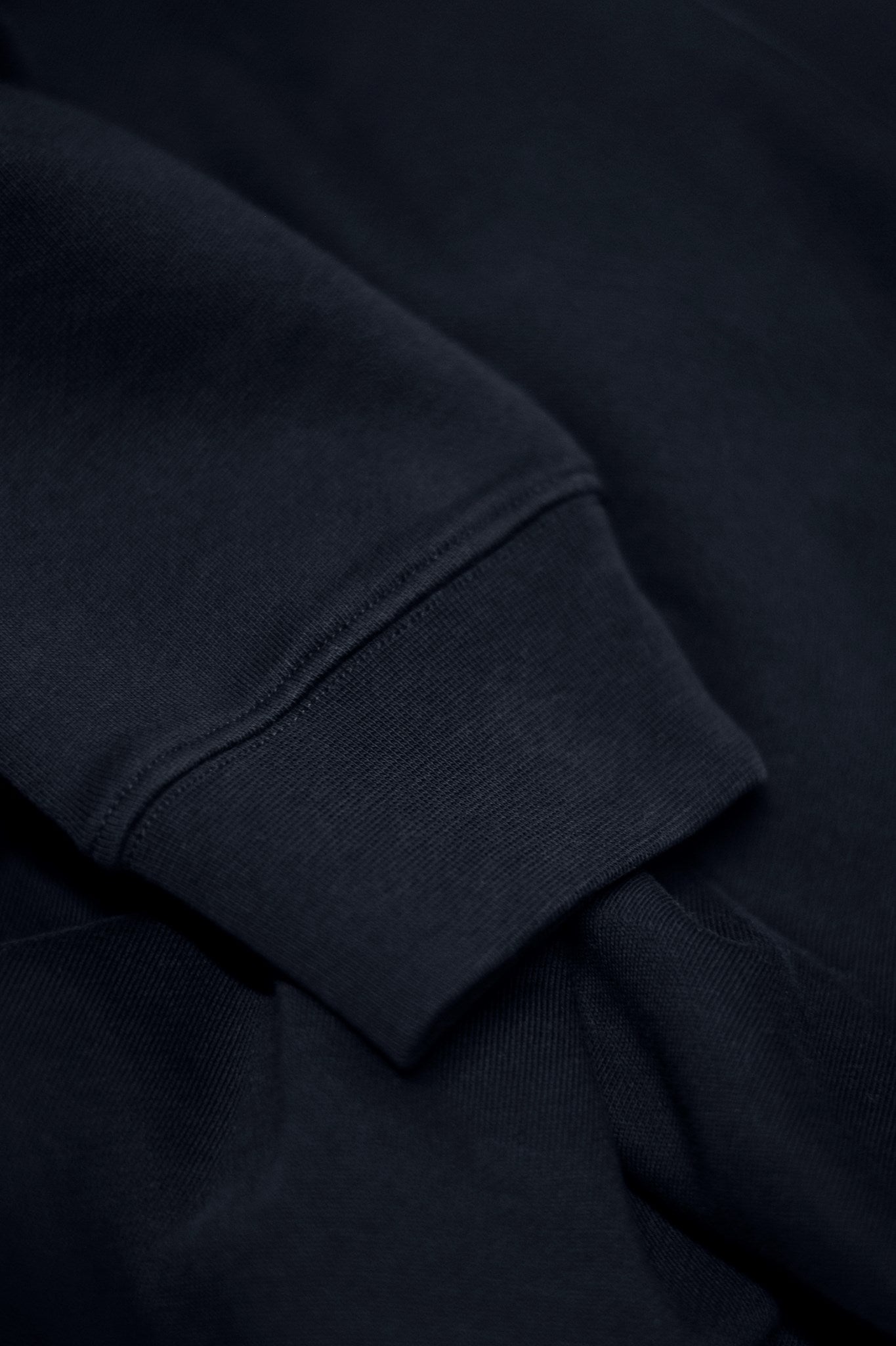 Georgetown Men Women Dark Navy Closeup 3