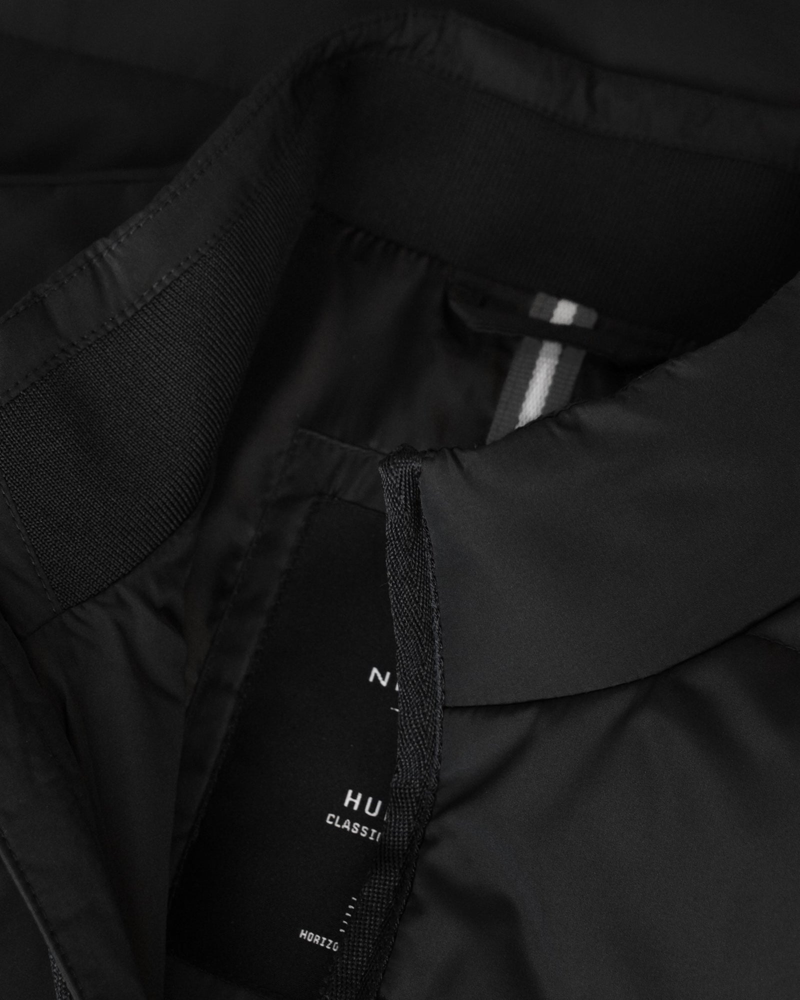 Hudson Men Black Back