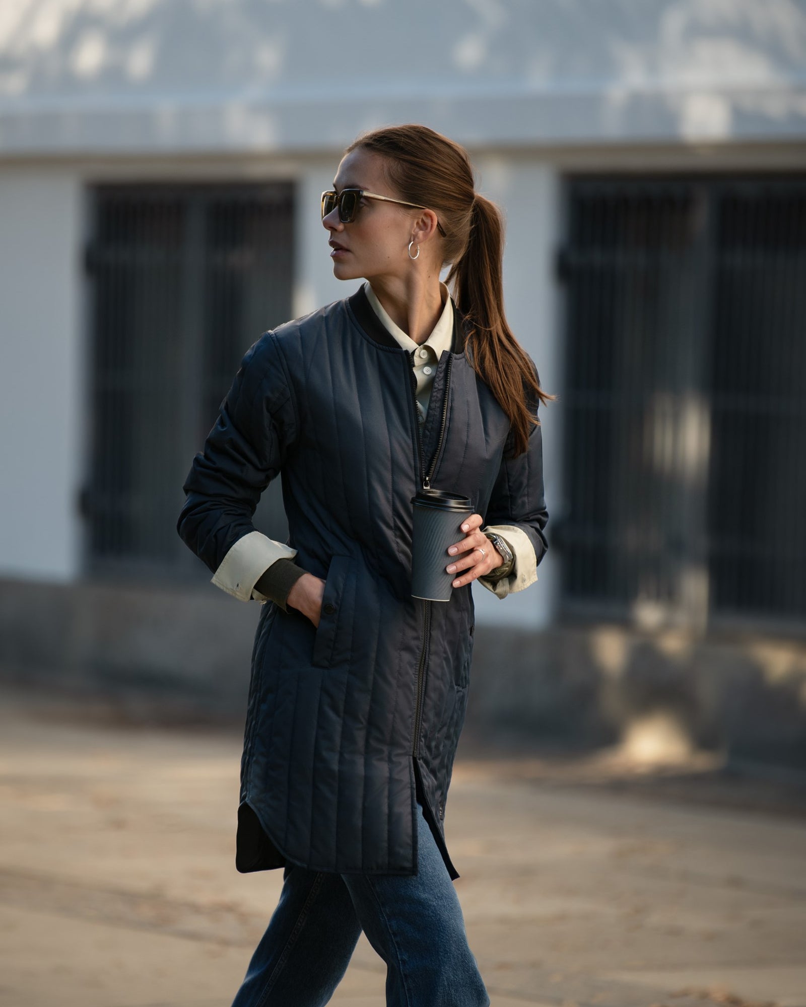 Lindenwood Woman Navy Back