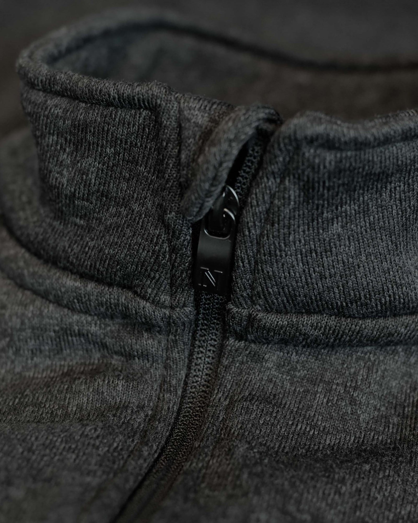 Montana Woman Dark Grey Melange Back