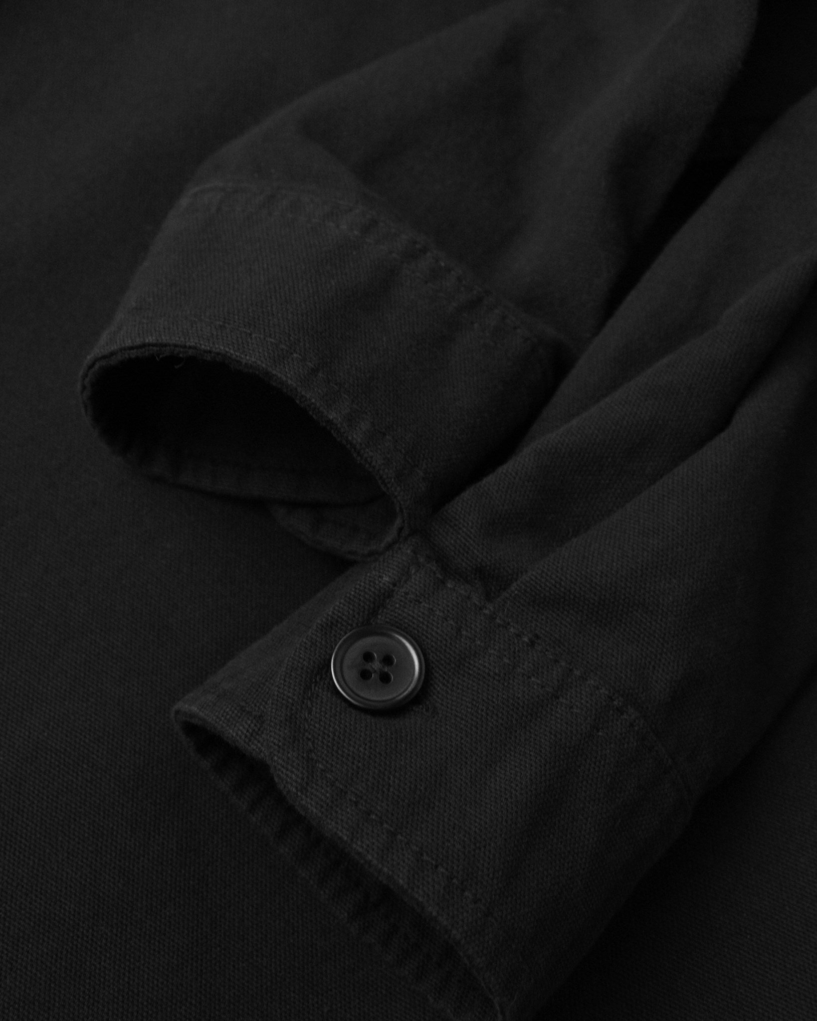 Napa Unisex Black Closeup 4