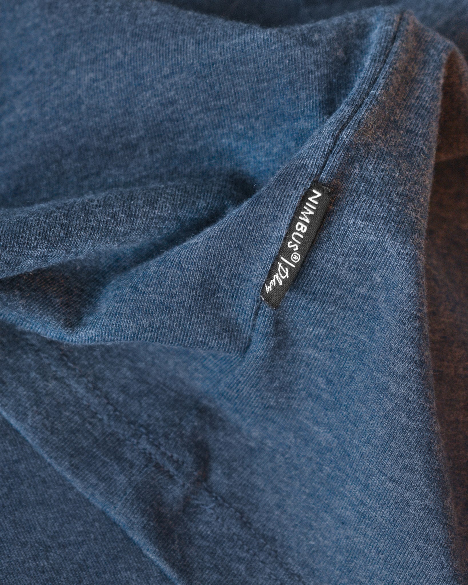 Orlando Men Navy Melange Closeup 2