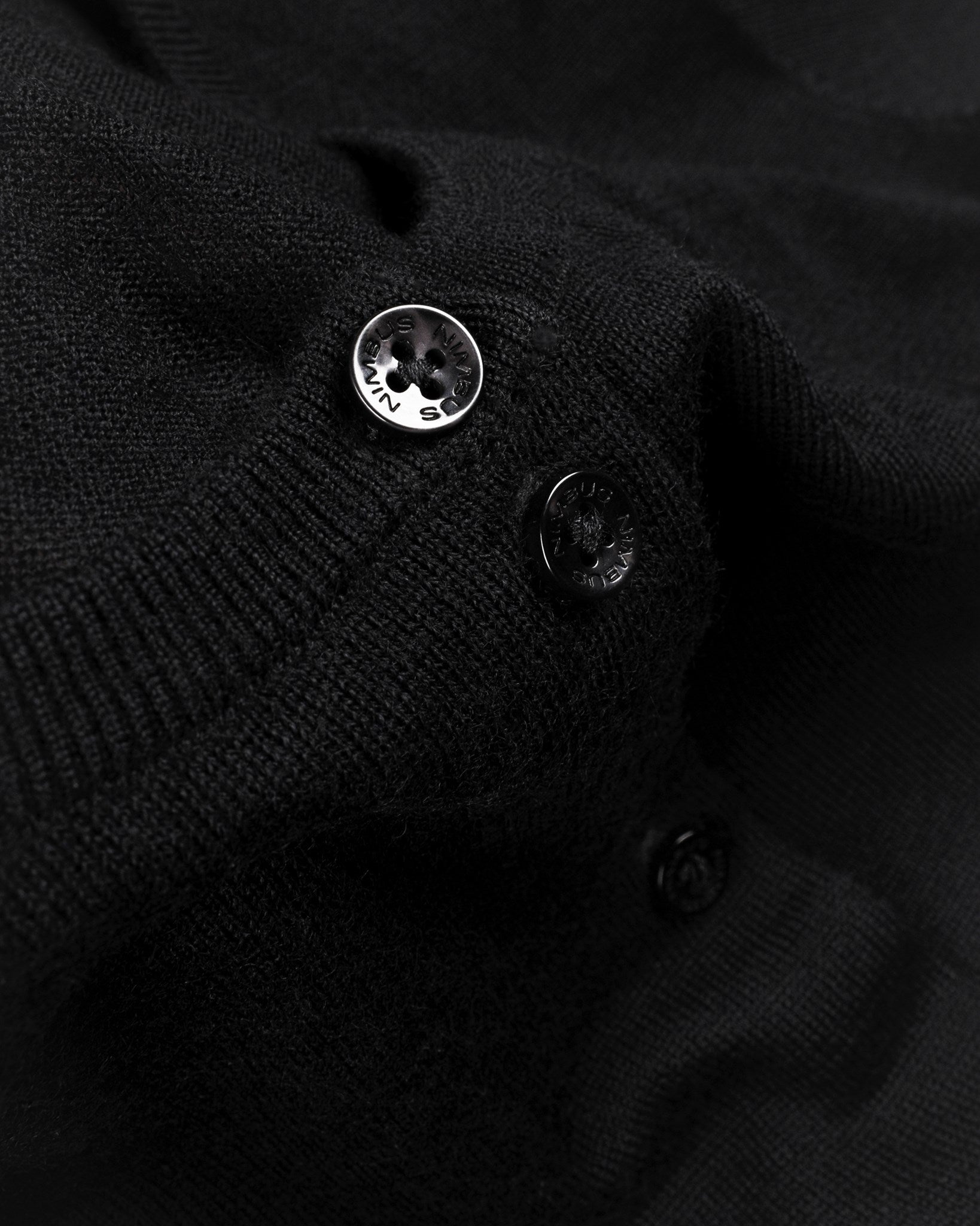 Phoenix Women Black Closeup 1