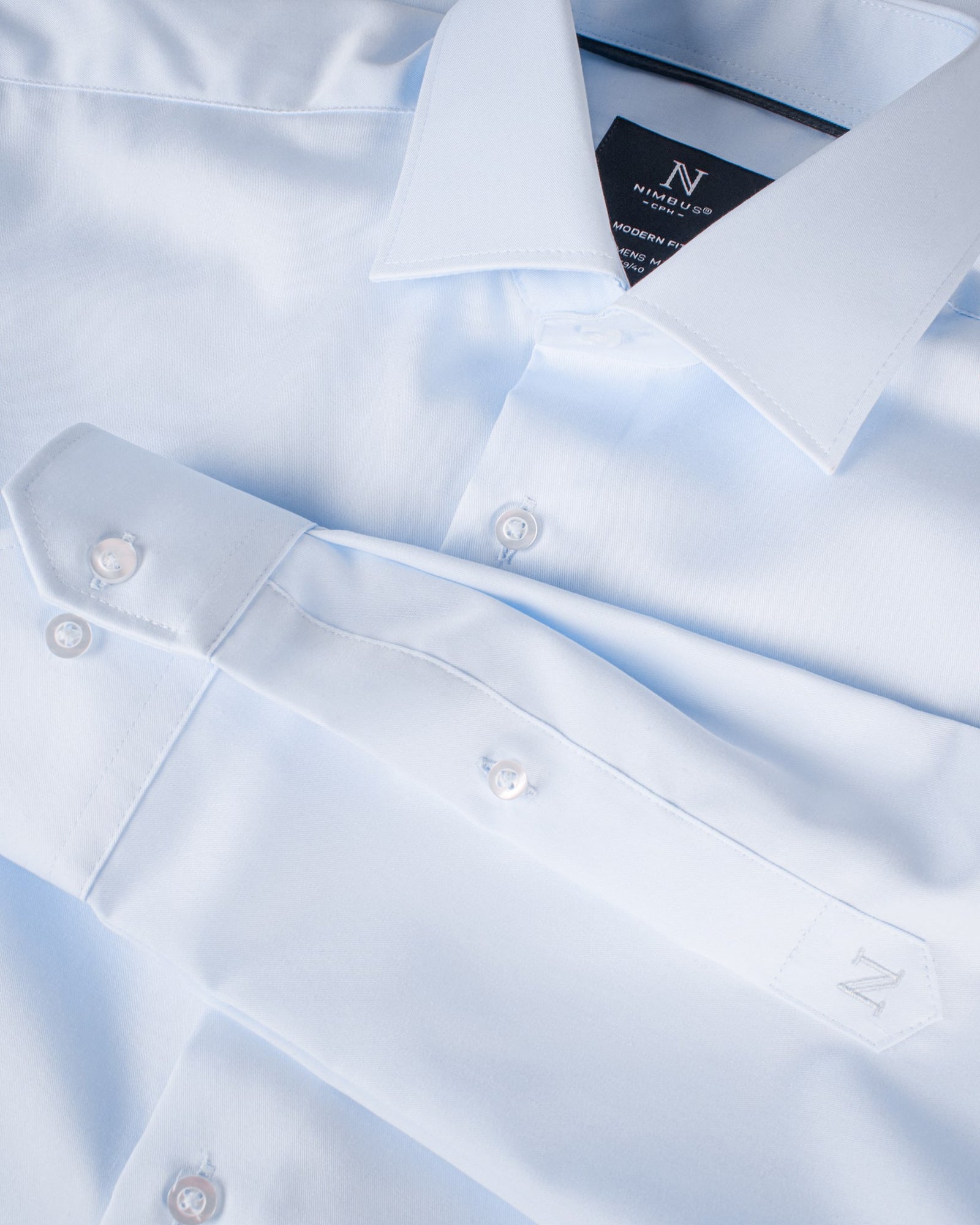 Portland Modern Fit Men Light Blue Back