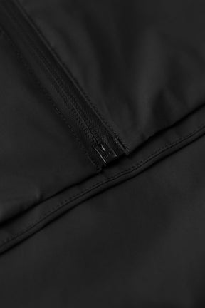 Prescott Men Women Black Closeup 3