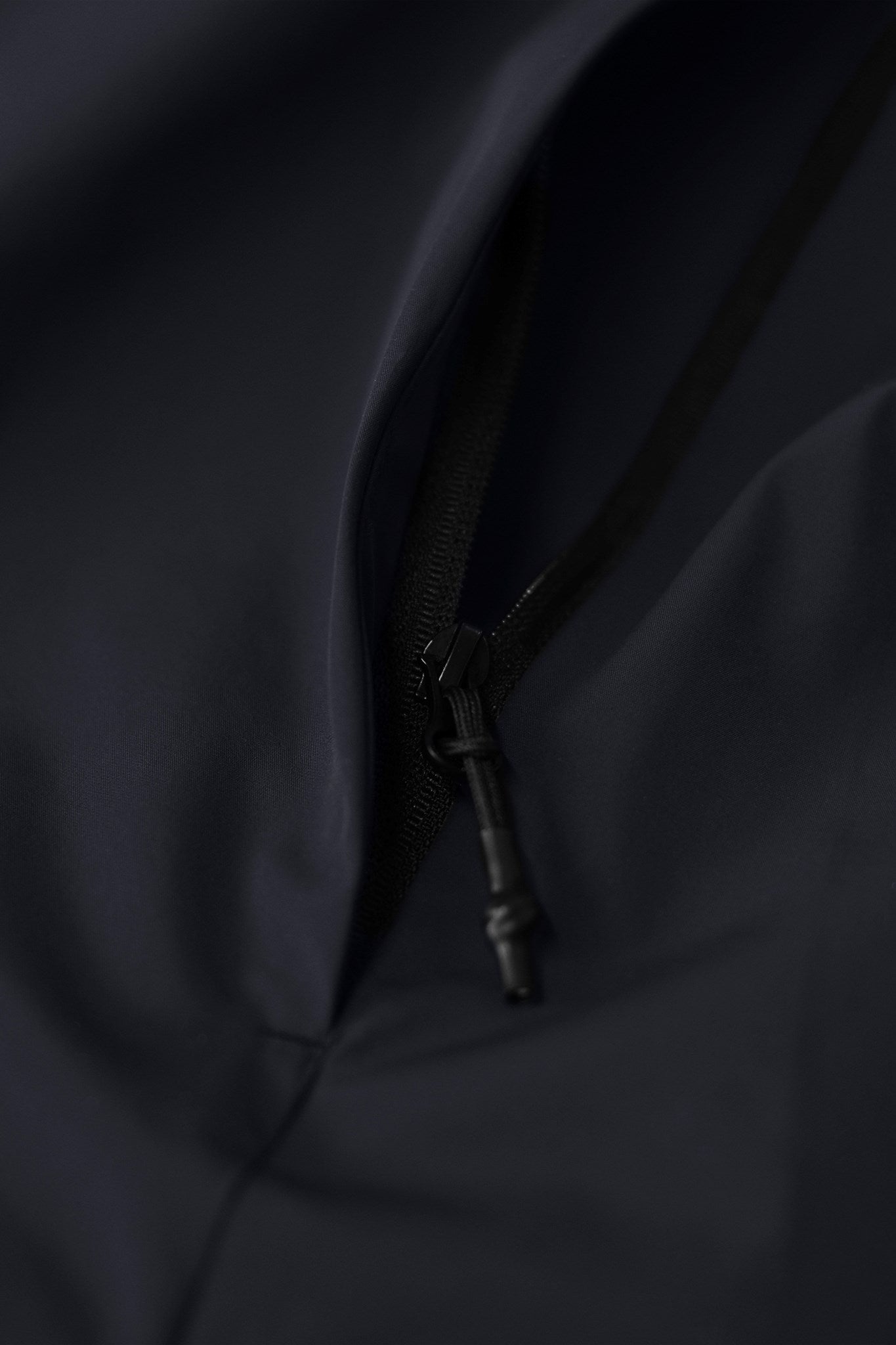 Prescott Men Women Navy Closeup 4