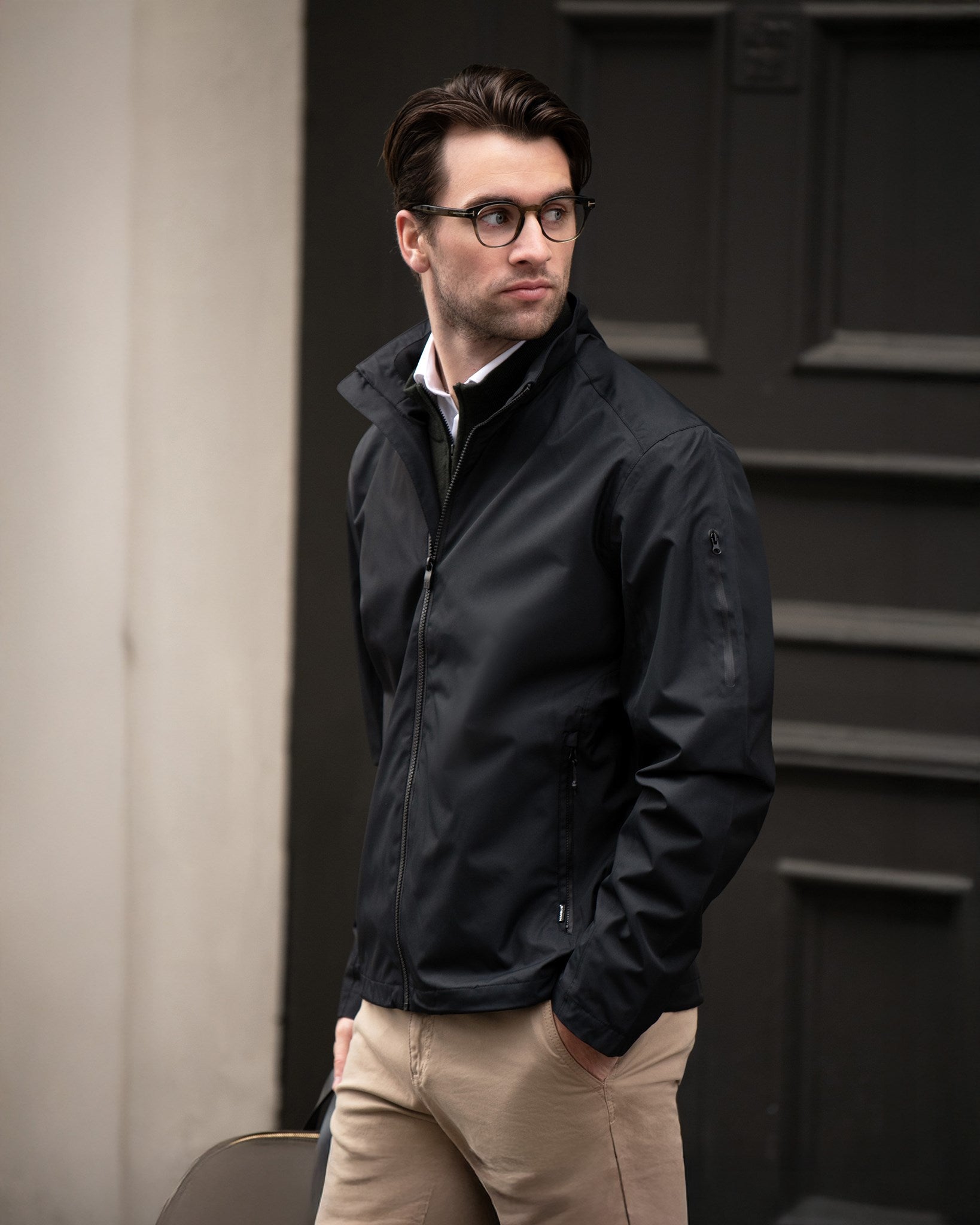 Redmond Men Black SS24 Modelimage