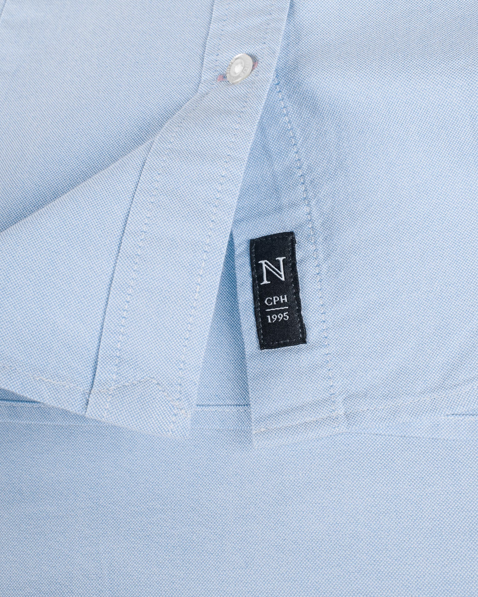 Rochester Woman Light Blue Back