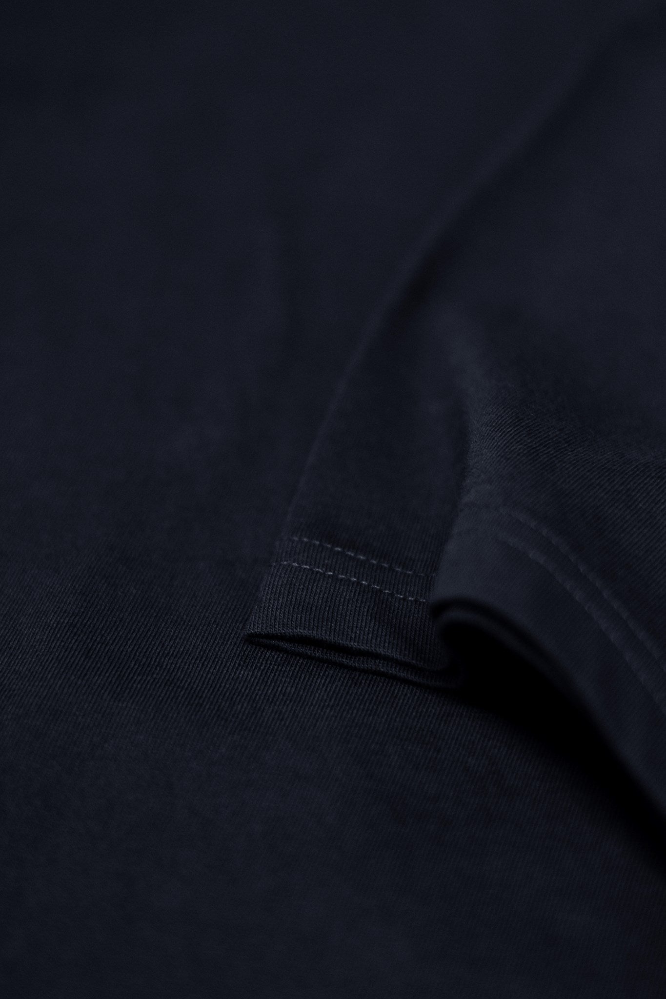 Venice Men Women Dark Navy Closeup 3