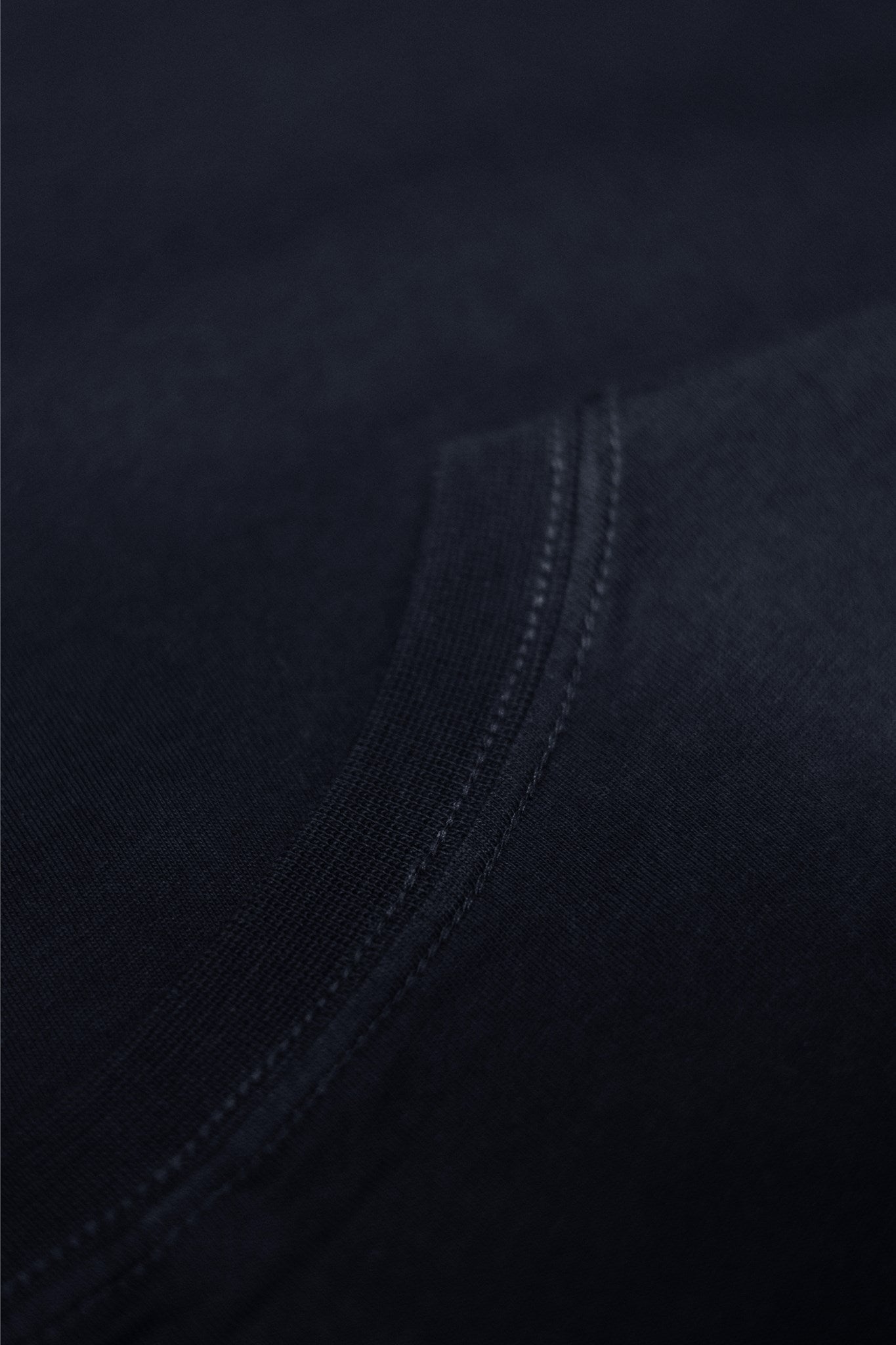 Venice Men Women Dark Navy Closeup 5