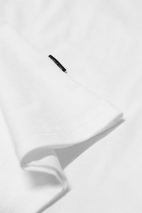 Venice Men Women White Closeup 5